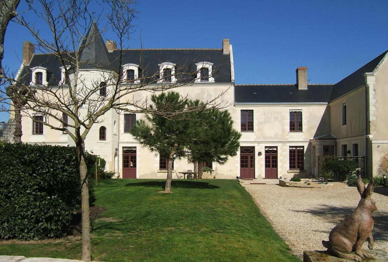 Gites Aubelle - La Maison Aubelle Montreuil-Bellay Exterior photo